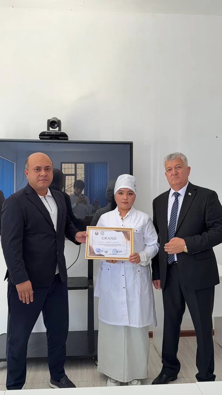 A student receiving a certificate